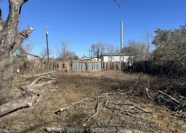 3939  Culebra, San Antonio, TX 78228 — photo 5