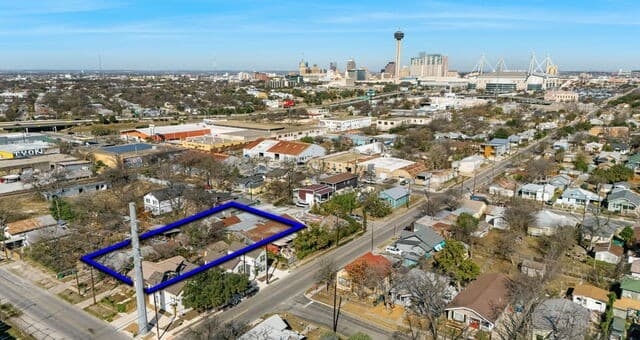 631 E Carolina Unit 2, San Antonio, TX 78210 — photo 22