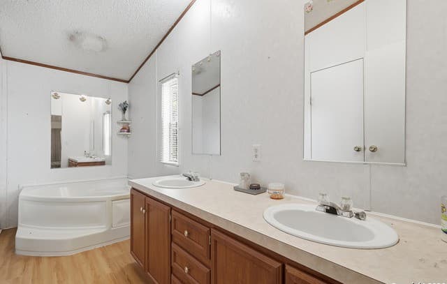 13196  Kelly, Atascosa, TX 78002 — photo 16