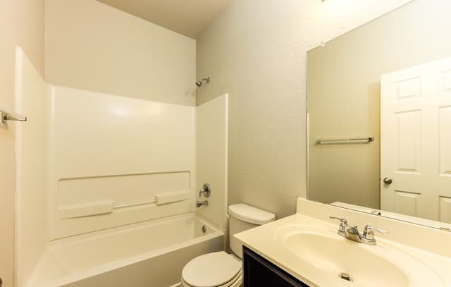3207  Pedernales, San Antonio, TX 78223 — photo 15