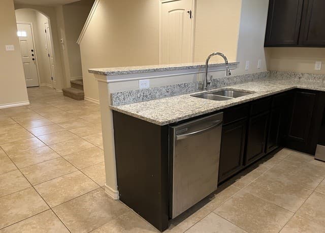 6534  Marcel Way Unit 102, San Antonio, TX 78233 — photo 10