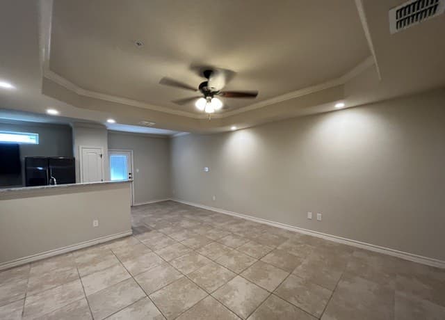 6534  Marcel Way Unit 102, San Antonio, TX 78233 — photo 2