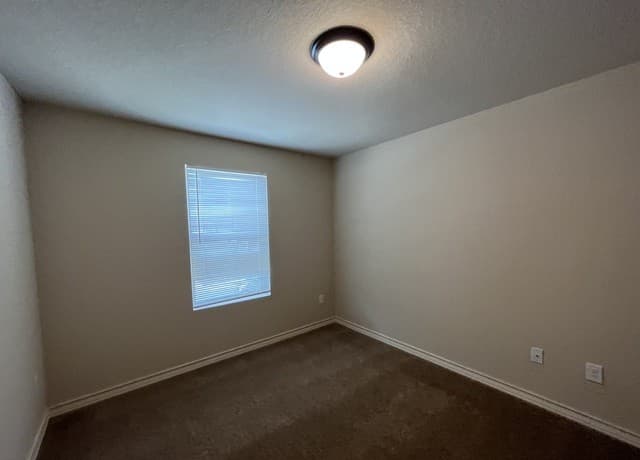 6534  Marcel Way Unit 102, San Antonio, TX 78233 — photo 24