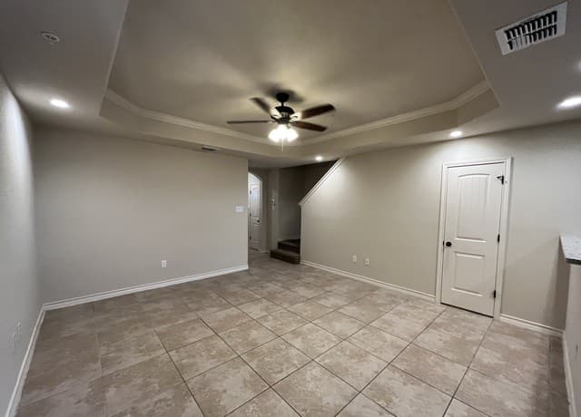 6534  Marcel Way Unit 102, San Antonio, TX 78233 — photo 4