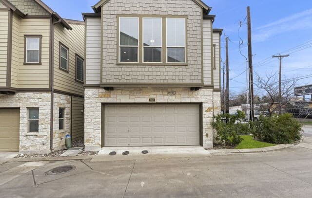 2003  McCullough, San Antonio, TX 78212 — photo 2