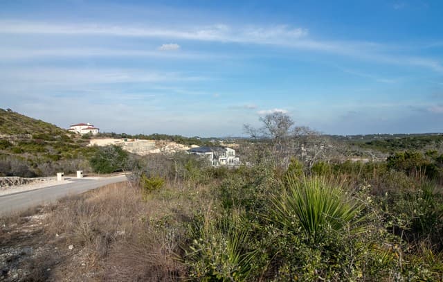 10028 Cates Creek, San Antonio, TX 78255