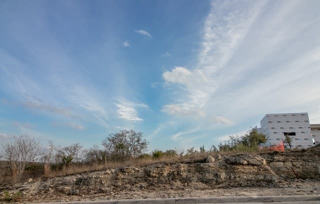 10028  Cates Creek, San Antonio, TX 78255 — photo 4