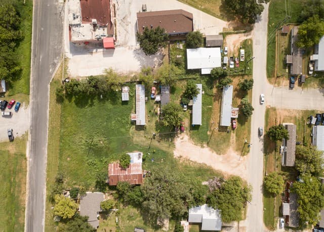 1804  Sutherland Springs, Floresville, TX 78114 — photo 6
