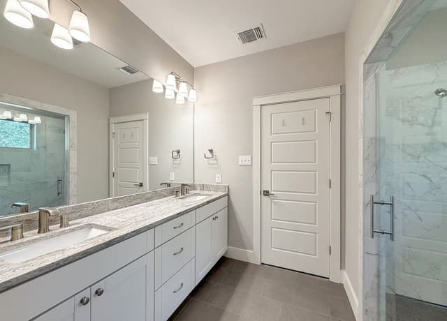 381  Monarch, Canyon Lake, TX 78133 — photo 18
