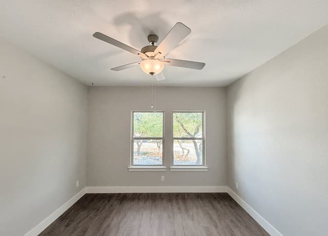 381  Monarch, Canyon Lake, TX 78133 — photo 23
