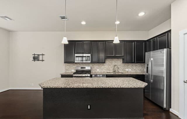 1002 W French Place, San Antonio, TX 78212 — photo 17
