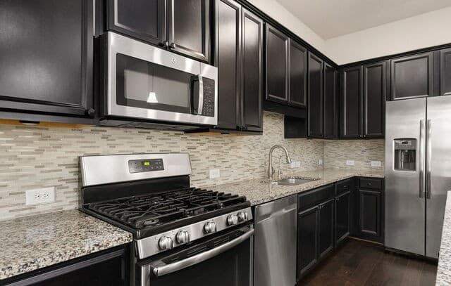 1002 W French Place, San Antonio, TX 78212 — photo 18