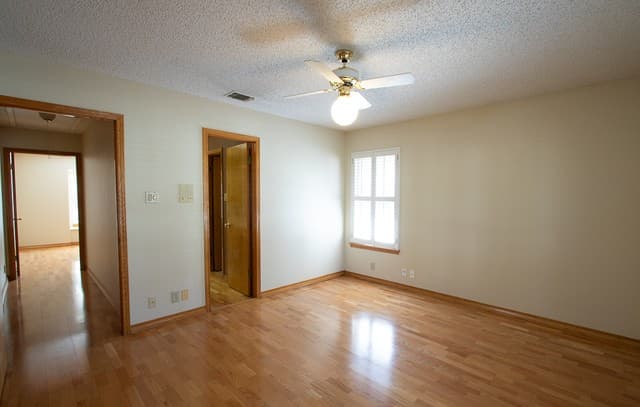 8  Granburg Pl, San Antonio, TX 78218 — photo 21