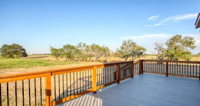 288  County Road 105, Floresville, TX 78114 — photo 10