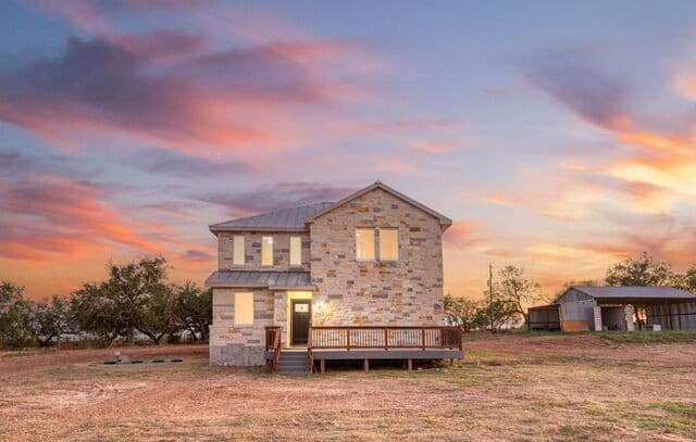 288  County Road 105, Floresville, TX 78114 — photo 2