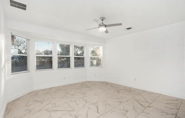 288  County Road 105, Floresville, TX 78114 — photo 24
