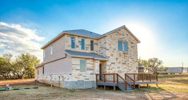 288  County Road 105, Floresville, TX 78114 — photo 9