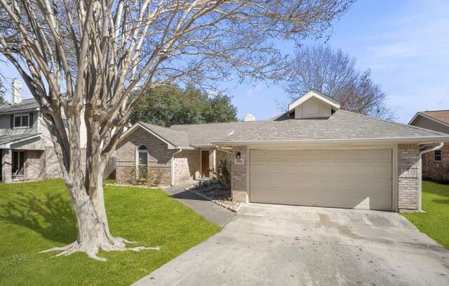 4906 Wedgewood