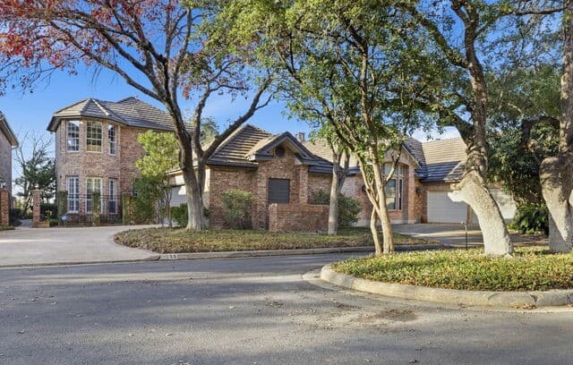35 Haverhill Way
