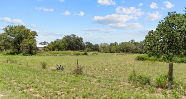 271  Hermosa, Poteet, TX 78065 — photo 12