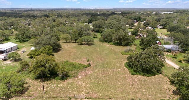 271  Hermosa, Poteet, TX 78065 — photo 2