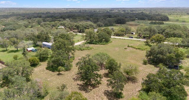 271  Hermosa, Poteet, TX 78065 — photo 5