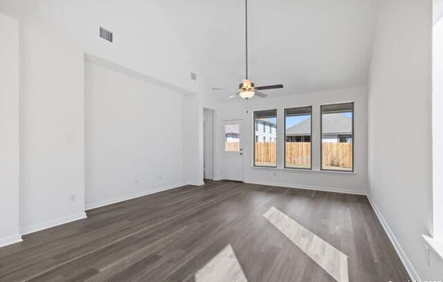 322  Lawrence Drive, Castroville, TX 78009 — photo 11