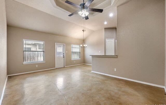 264  Rosalie, New Braunfels, TX 78130 — photo 2