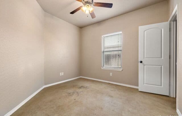 264  Rosalie, New Braunfels, TX 78130 — photo 8