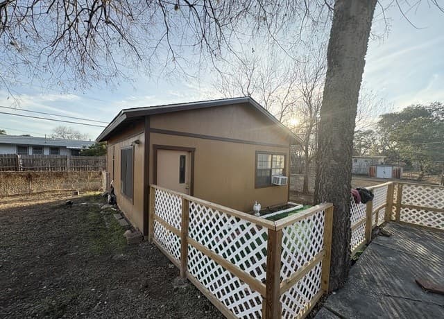 3722  Electra, San Antonio, TX 78218 — photo 3