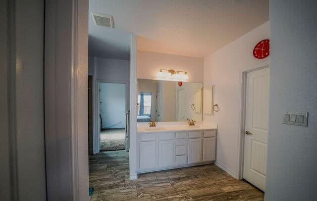 104  Fairway, Floresville, TX 78114 — photo 16