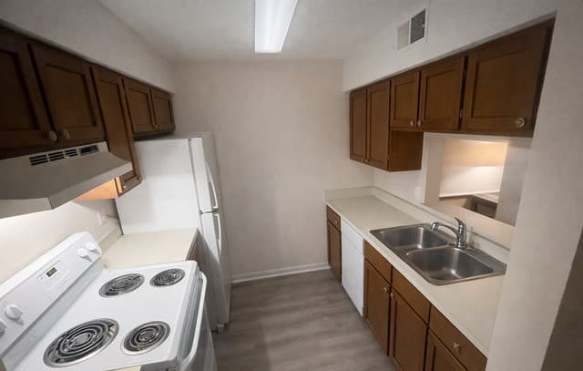 2935  Nacogdoches Unit 115, San Antonio, TX 78217 — photo 4