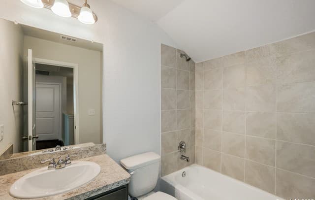 9347  Evening Shade Court, San Antonio, TX 78211 — photo 12