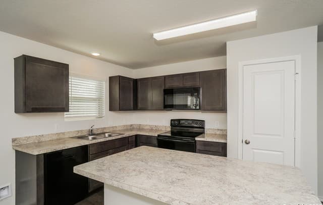 9347  Evening Shade Court, San Antonio, TX 78211 — photo 7