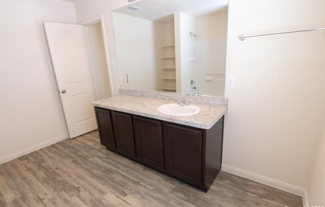 8311  Big Creek, San Antonio, TX 78242 — photo 11