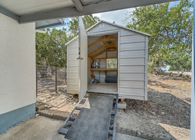 1351  Spitz Kegel View Dr, Canyon Lake, TX 78133 — photo 21