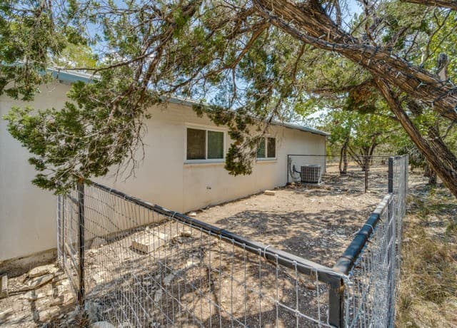 1351  Spitz Kegel View Dr, Canyon Lake, TX 78133 — photo 23