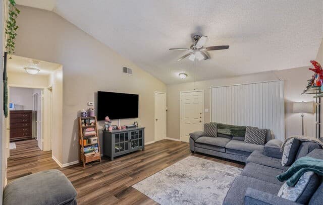 9140  Timber Path Unit UNIT 2502, San Antonio, TX 78250 — photo 6