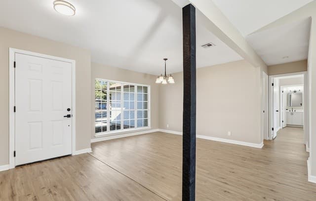 9534  Chelmsford, San Antonio, TX 78239 — photo 4