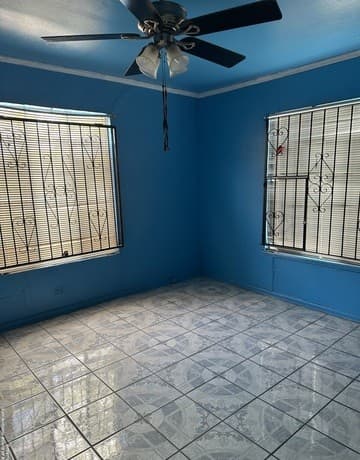 3903  Houston, San Antonio, TX 78207 — photo 4