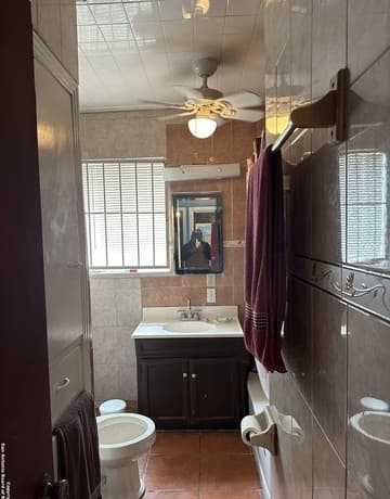 3903  Houston, San Antonio, TX 78207 — photo 5