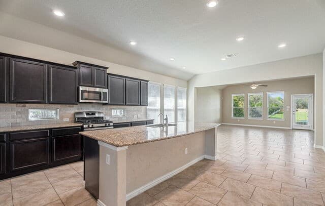 29625  Elkhorn, Fair Oaks Ranch, TX 78015 — photo 14