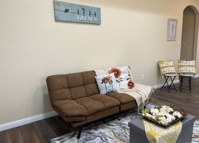 2826  Christian, San Antonio, TX 78222 — photo 5