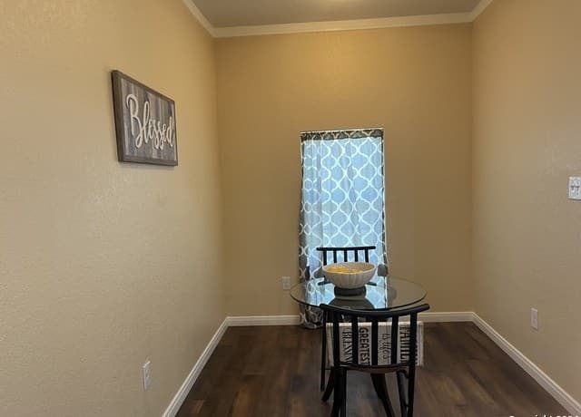 2826  Christian, San Antonio, TX 78222 — photo 8