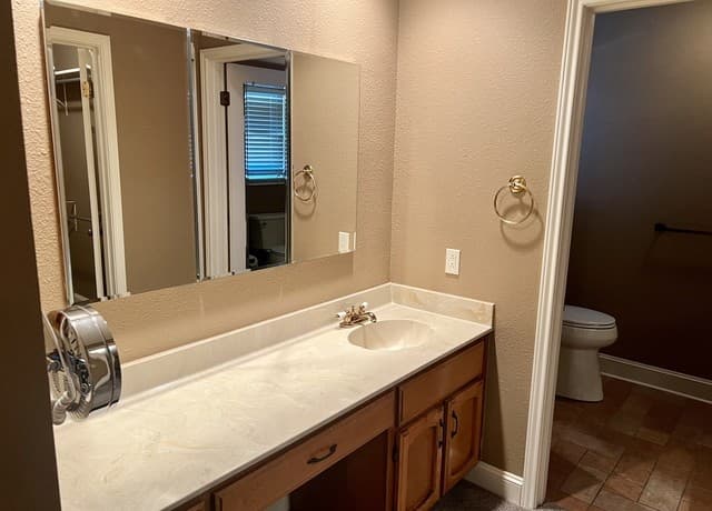 4202  Hilton Head, San Antonio, TX 78217 — photo 11