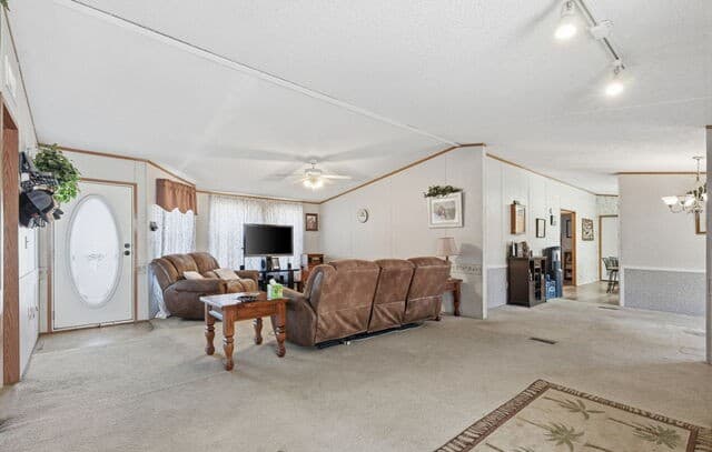 708  Mesquite, Jourdanton, TX 78026 — photo 7