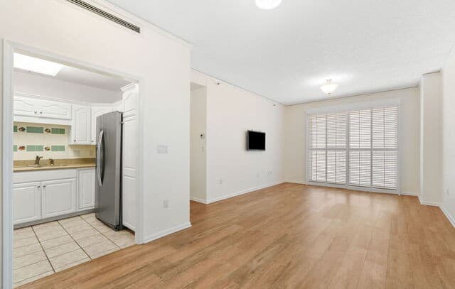 1  Towers Park Ln Unit 1810