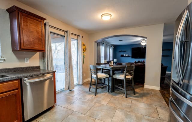 6119  Spotters Ridge, San Antonio, TX 78233 — photo 9