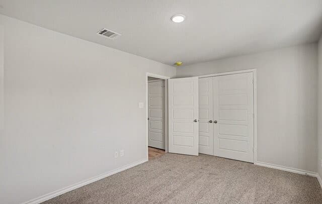 310  W Evergreen St #107, San Antonio, TX 78212 — photo 16