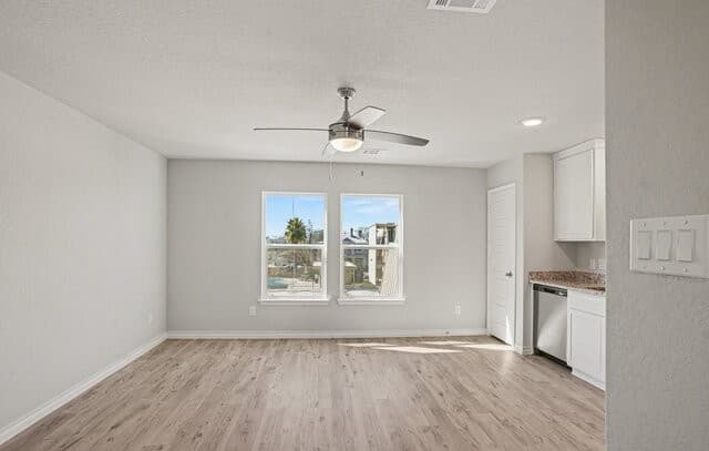 310  W Evergreen St #107, San Antonio, TX 78212 — photo 6